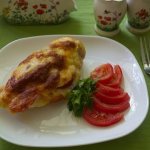 Chicken breast in sour cream in the oven: recipe