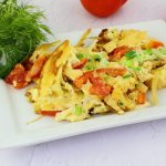 Omelet with tomatoes and onions