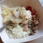 Рыбный пирог из сайры: простые и вкусные рецепты