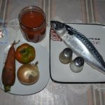 Mackerel in tomato sauce with vegetables - recipe with photos
